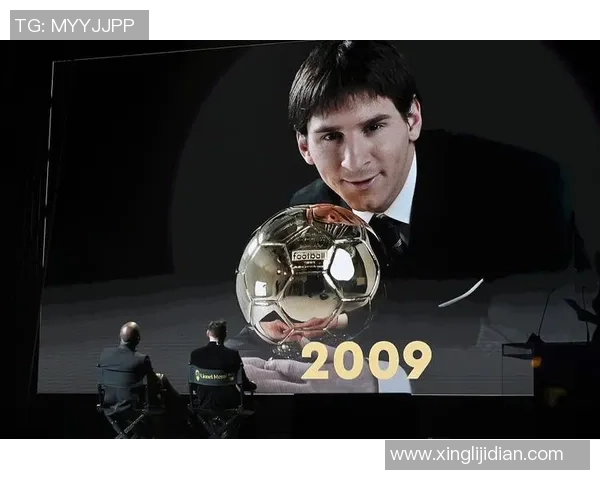 三连冠传奇球星的辉煌历程与不朽荣耀如何成就足球历史新篇章